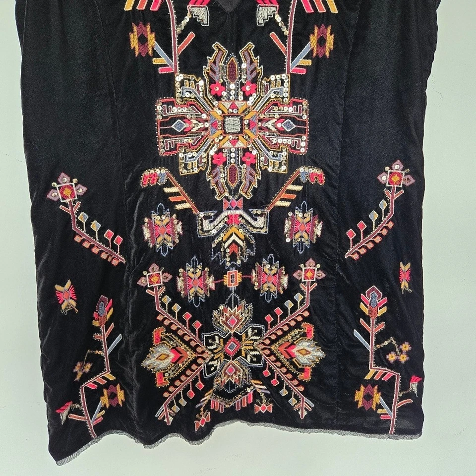 Mini Vestido ZARA Negro Terciopelo Bordado Cuentas Talla L Boho Tribal Étnico Festivo Foto 4 de 4