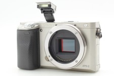 [Ecc+5] Corpo fotocamera digitale Sony a6000 ILCE-6000 24,3MP dal GIAPPONE