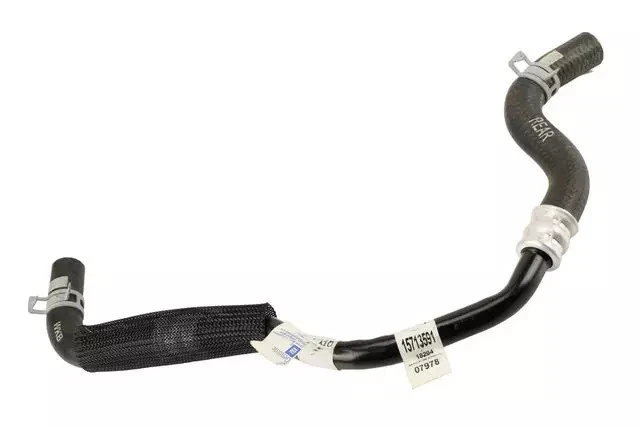 Manguera de salida de calentador de climatización GM 15713591 genuina Foto 2 de 2