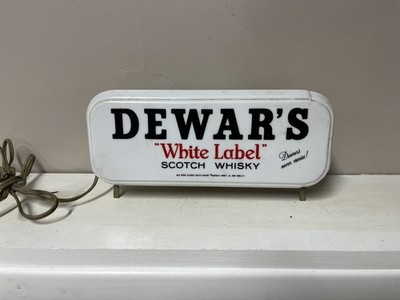 Vintage Dewars Whiskey Scotch Lighted Sign