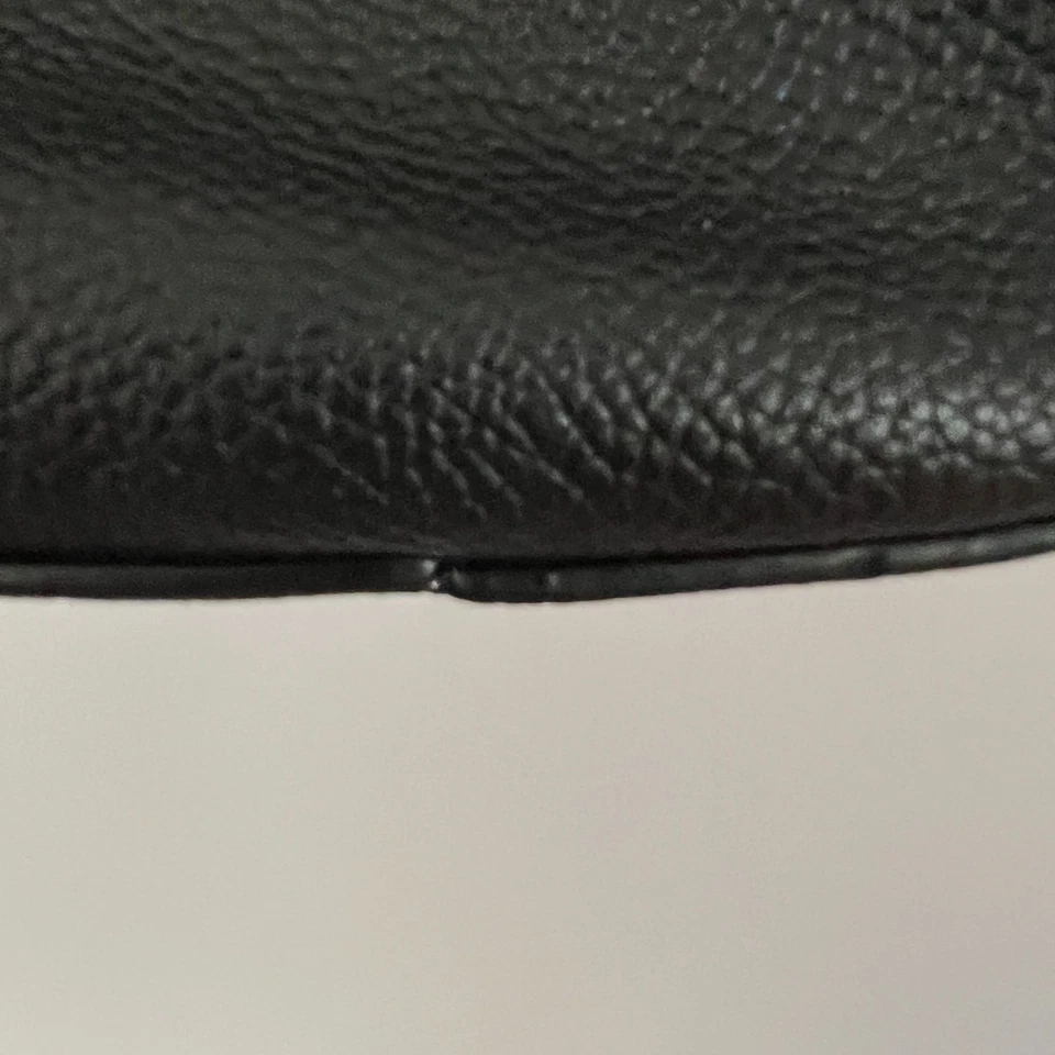 Michael Kors Black Leather Messenger Briefcase With Adjustable Strap & Interior - Image 3 of 4