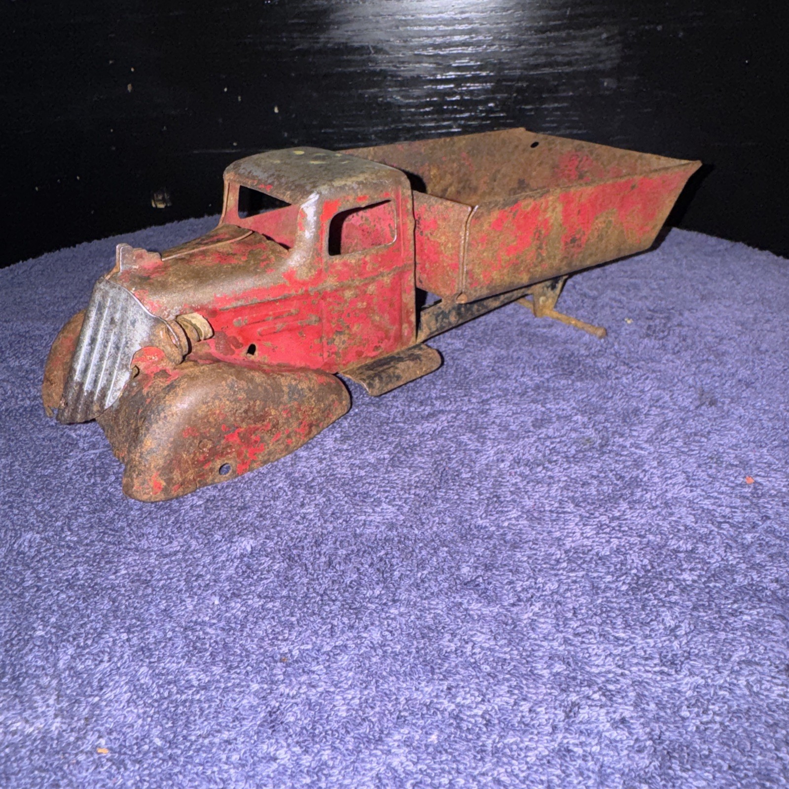ORIGINAL 1930's KINGSBURY PRESSED STEEL DUMP TRUCK 10” Electric Headlights