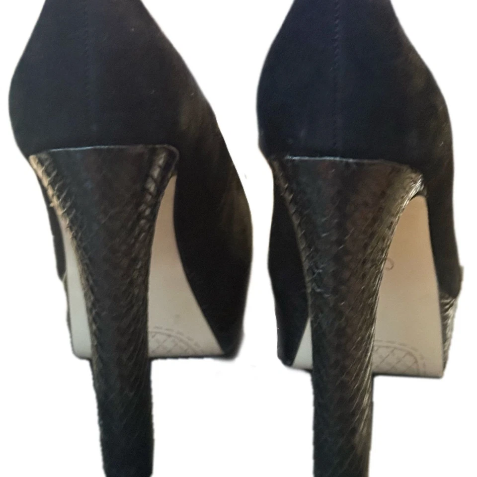 Zapatos de salón Jessica Simpson Nellah negros de gamuza punta redonda talla 6 nuevos sin caja para mujer” Foto 4 de 4