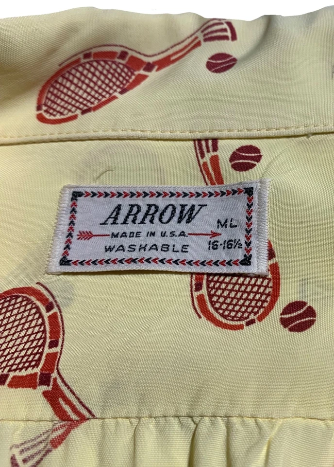 Camisa ARROW Vintage Años 50 Para Hombre SS Rayón Tenis Estampado - Talla M/L - Amarillo Pálido Foto 2 de 4