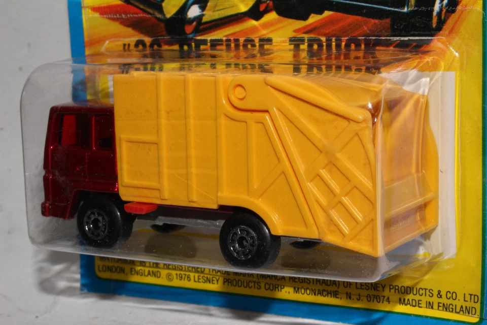 MATCHBOX SUPERFAST #36 REFUSE GARBAGE TRUCK, NICE, BLISTERPACK - Image 2 of 4