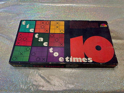 TIC TAC TOE 10 Times Vintage 1977 Selchow & Richter Complete!