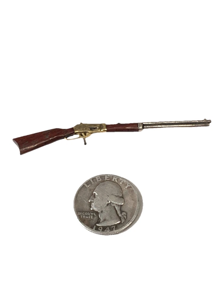 Pin de corbata de rifle de madera y latón de plata esterlina vintage Foto 4 de 4