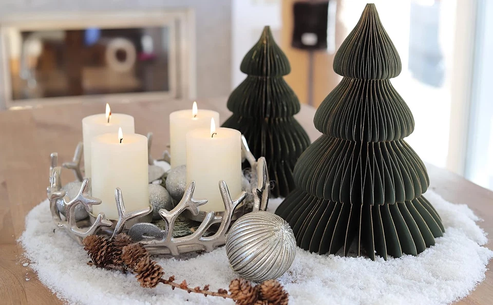 Corona Di Natale Argento Ø 28 Cm – Elegante Portacandele per 4 Candele, Centrota - Immagine 4 di 4