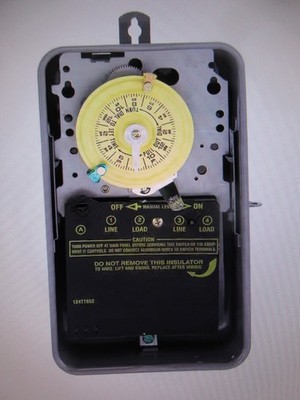 Intermatic T100 Series 40 Amp 24-Hour Outdoor Mechanical Timer with Double Pole