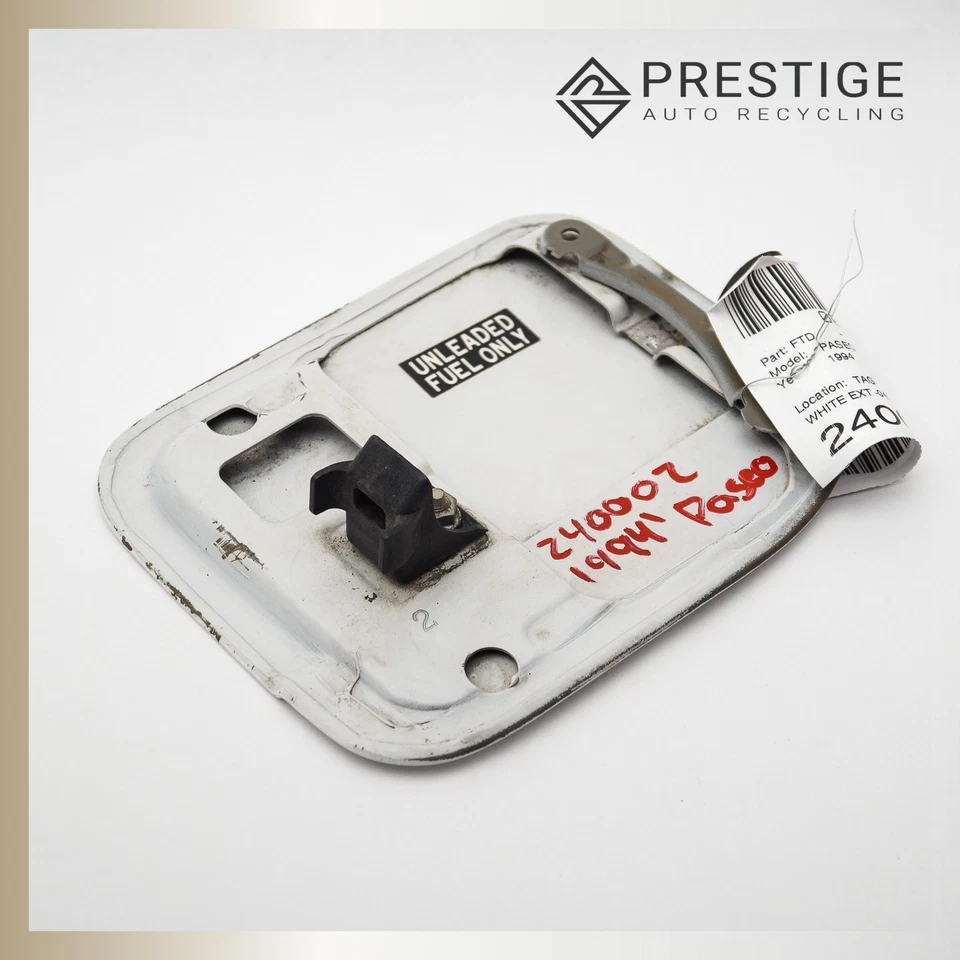 1992-1995 TOYOTA PASEO Fuel Filler Door Lid Latch Cover White 77350-16180 - Изображение 2 из 3