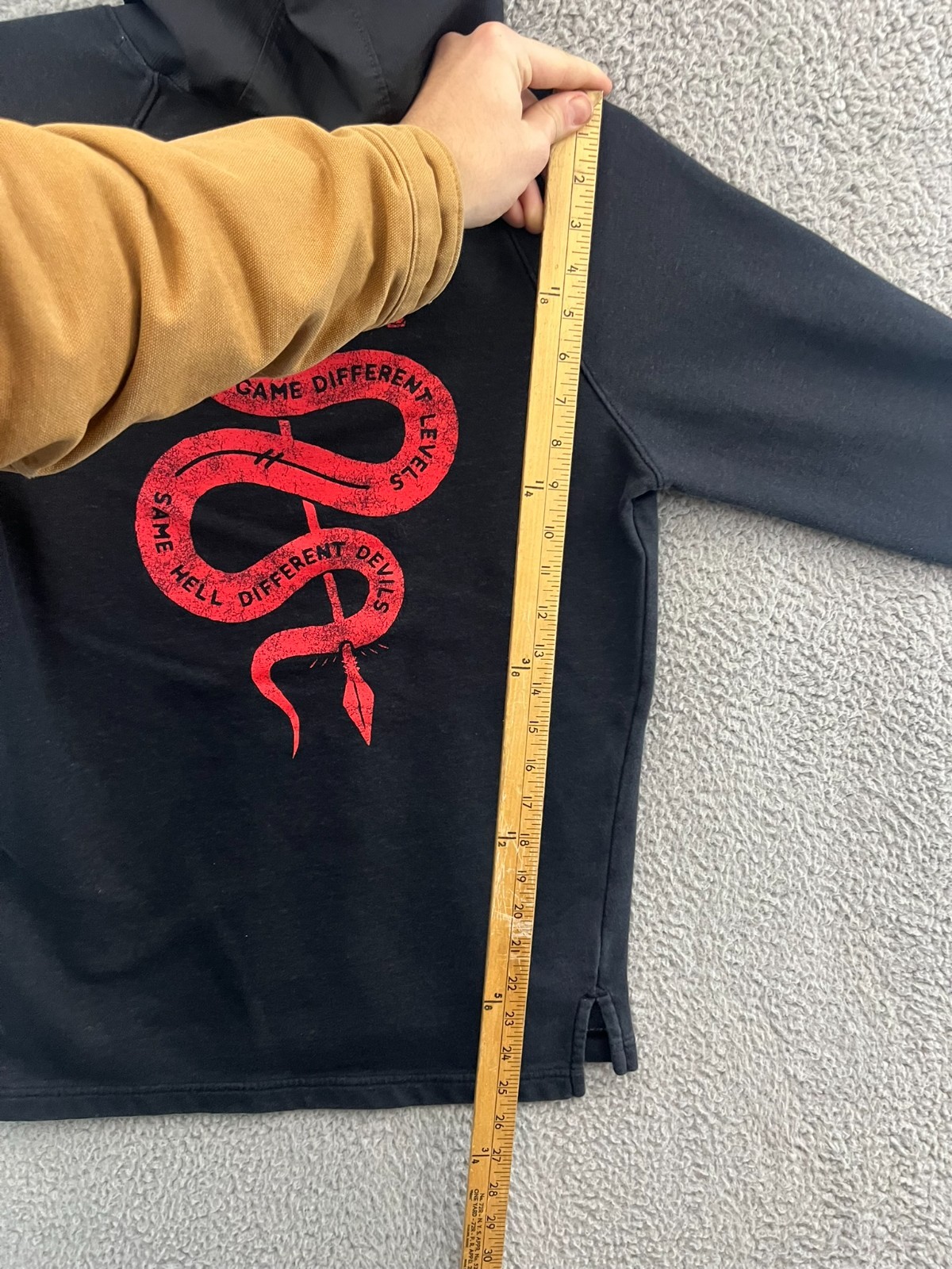 Under Armour Project Rock Hoodie Mens Small Black Snake Levels Hell Devils thumbnail 9