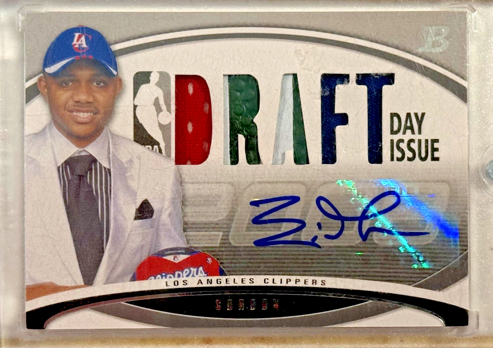 Eric Gordon 2008-09 Bowman Draft Day Issue Jersey Hat Rookie Auto #18/50