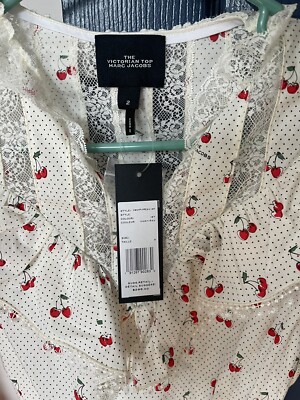 トップス MARC JACOBS IVORY CHERRY VICTORIAN TOP S MARC JACOBS - MARC JACOBS IVORY CHERRY VICTORIAN TOP Sの通販