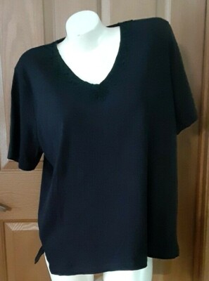 White Stag Woman Black on Black Short Sleeve Embroidered Tee Shirt Plus Size 16W