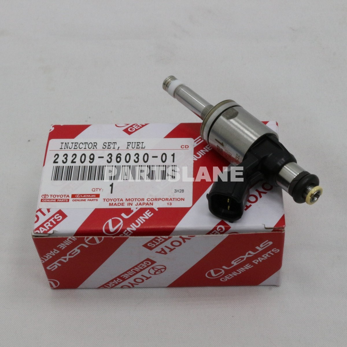 onlyayu00 Lexus IS300 NX300 RC300 OEM Genuine Fuel Injector Set 23209-36030
