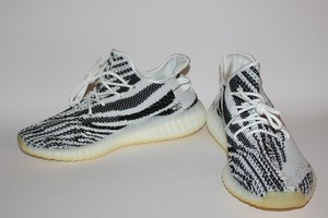 yeezy zebra neu