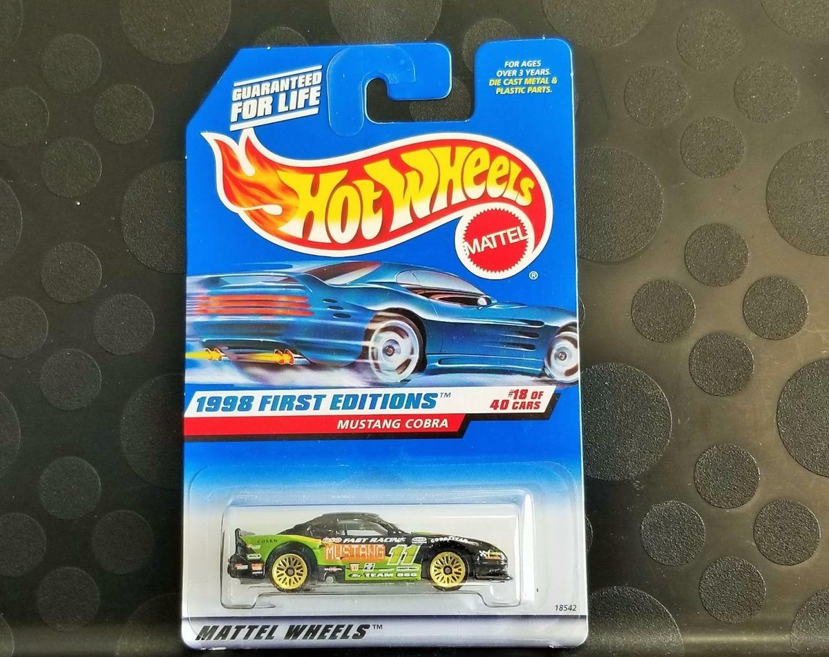 ミニカー Hot Wheels 1998 Mustang Cobra Amazon.com: Hot Wheels Mustang Cobra 1066 1998 : Toys & Games