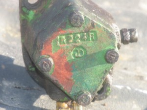 John Deere Tractor Diesel Fuel Pump 70 720 730 R 80 820 830