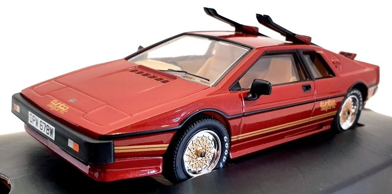 Corgi 1/36 CC93985 – Set Lotus Esprit (Underwater & Ski) De L'ère Roger Moore – James Bond 007