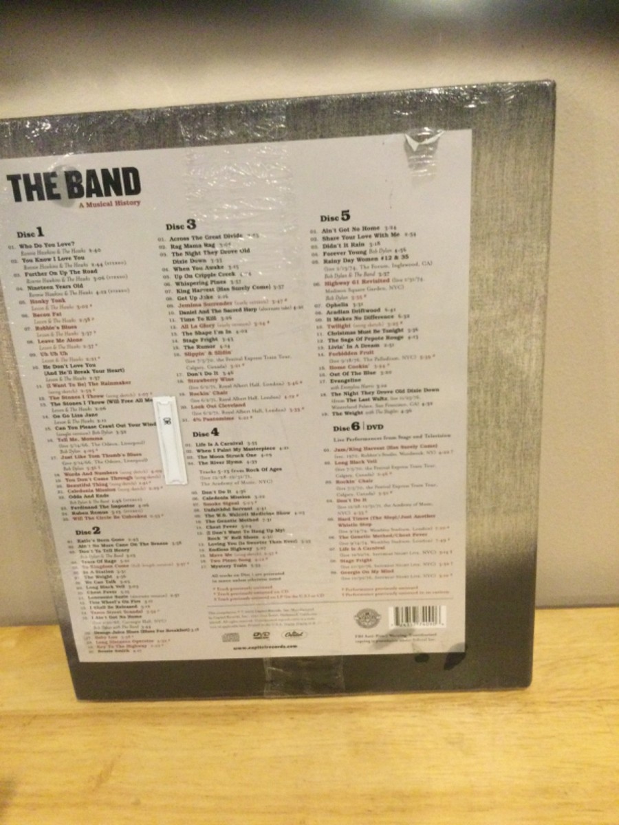 洋楽 THE BAND A Musical History 5CD + DVD The Band - A Musical History + Dvd - Amazon.com Music