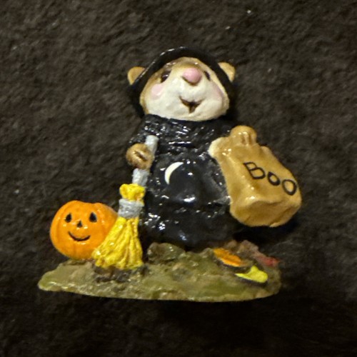 Wee Forest Folk Mini Witchy Boo! Figurine 1984 Halloween Signed NO BOX - Picture 2 of 4