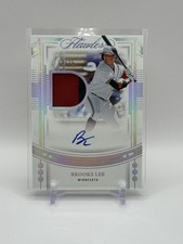 2023 Panini Flawless Brooks Lee RC Draft Signatures Auto Player Worn Patch /25