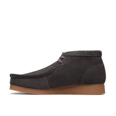 Clarks Wallabee EVO Boot 26183994 Mens Gray Suede Lace Up Chukkas