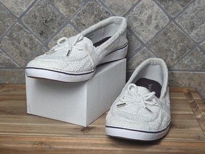 Grasshoppers Ladies White Eyelet Lace Slip On Ortholite Loafer