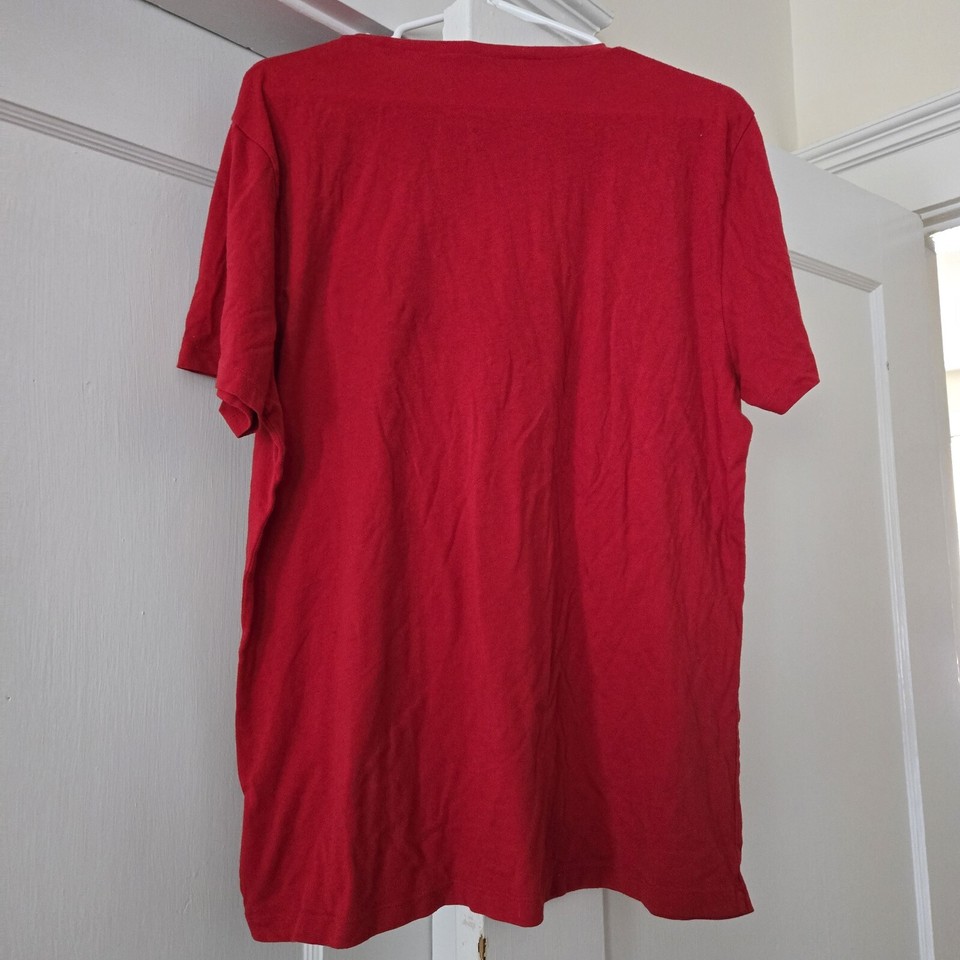 Old Navy Mens Shirt Large Red Christmas Santa Claus graphic soft washed