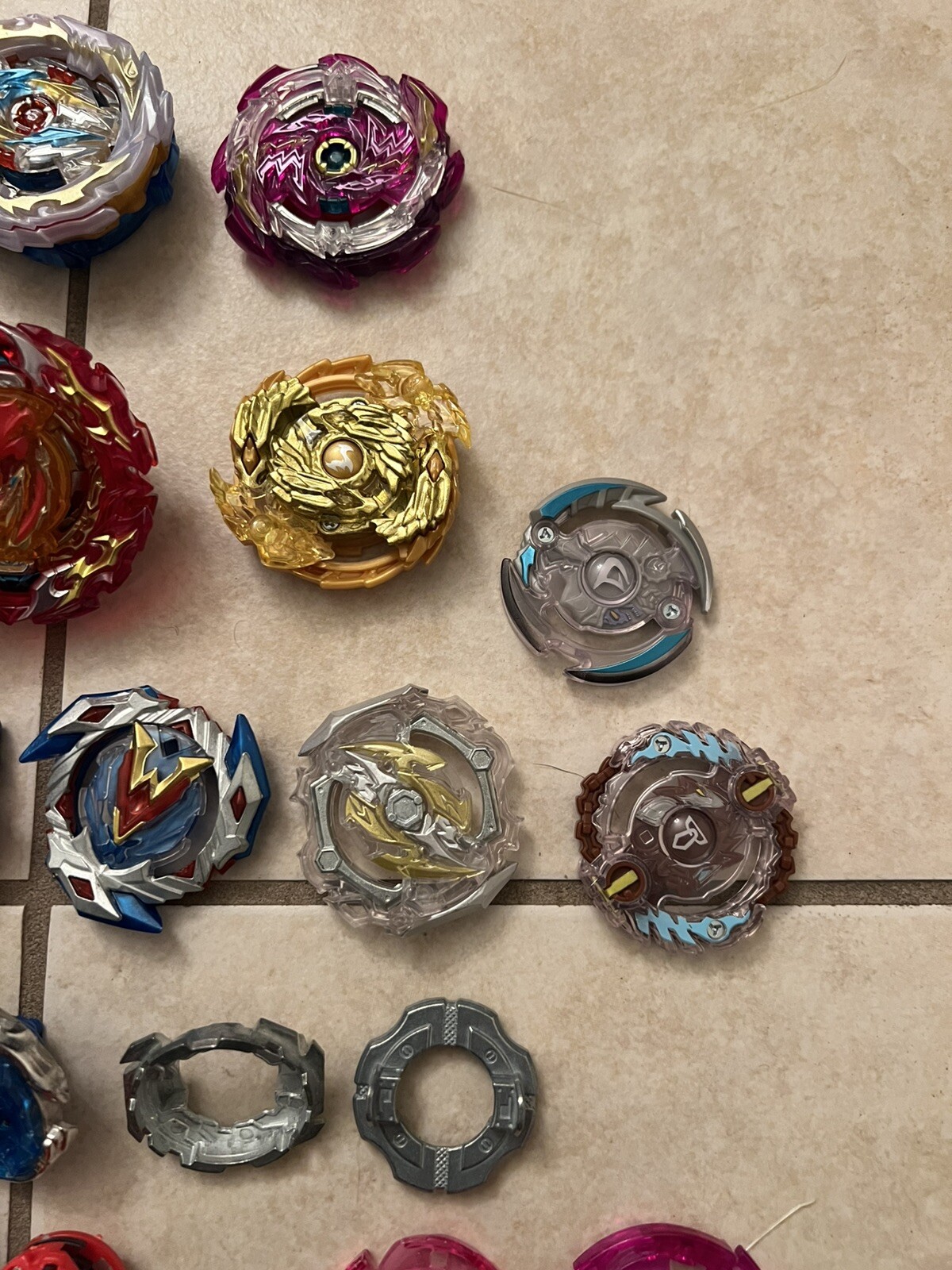 Beyblade Lot Of Mixed Parts RARE (L)