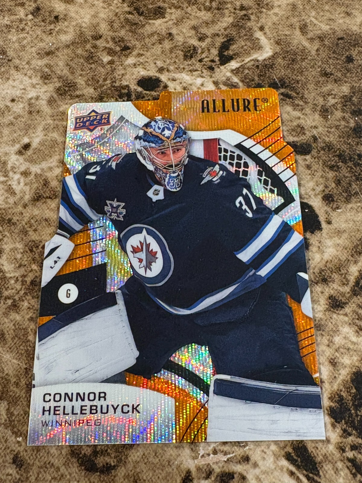 CONNOR HELLEBUYCK 2021-22 Upper Deck Allure Orange Slice Die-Cut #87 Jets