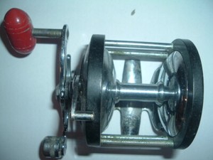 jc higgins fishing reel