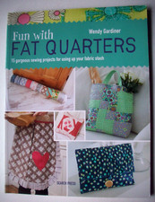 Fun with Fat Quarters pattern book 15 projects apron bags quilt
