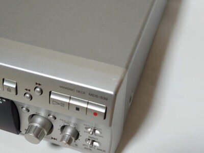 SONY MDS-S39　hiro-k Minidisc Recorder Sony MDS-S39 Silver , telecomanda Bucuresti