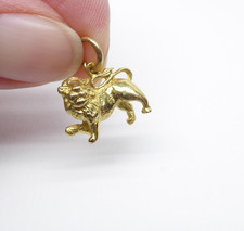 9ct Gold Lion Charm Dangle Yellow Gold 3g Traditional Hallmarked Gift Box