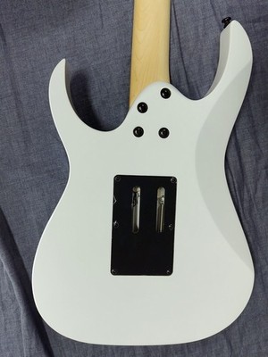 Electric Guitar Ibanez RG450DXB WH RG Series Wizard III Maple Neck