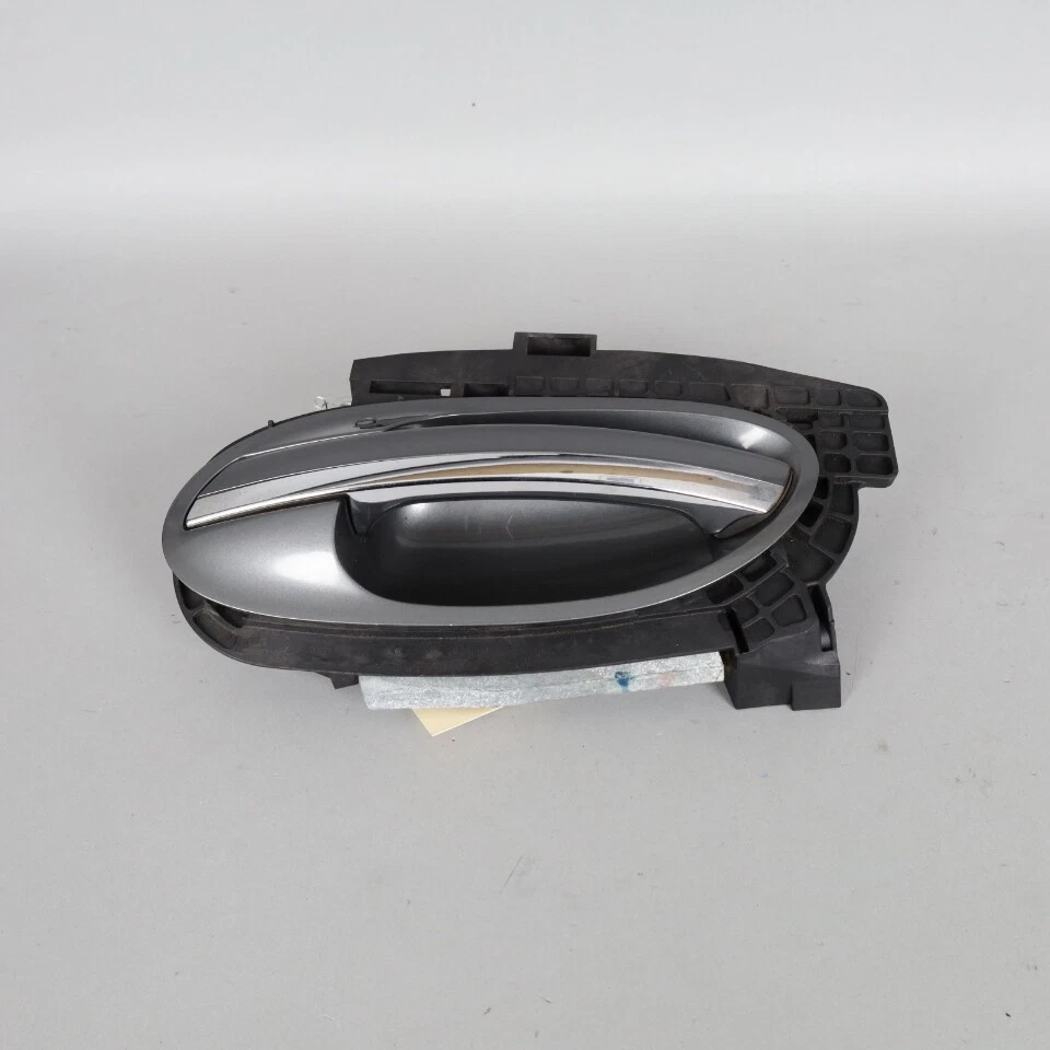 Manija de puerta exterior trasera izquierda BMW 750Li 760Li 2006-2008 51227191907 OEM usada Foto 2 de 4