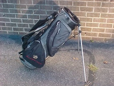 BUDWEISER by Datrek Lightweight Carry Stand Golf Club Bag w Dual Izzo Strap