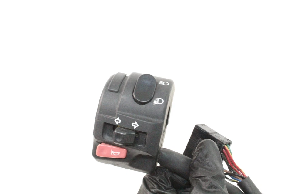 08-12 Interruptor izquierdo Triumph Street Triple R 675 alto bajo Foto 2 de 4