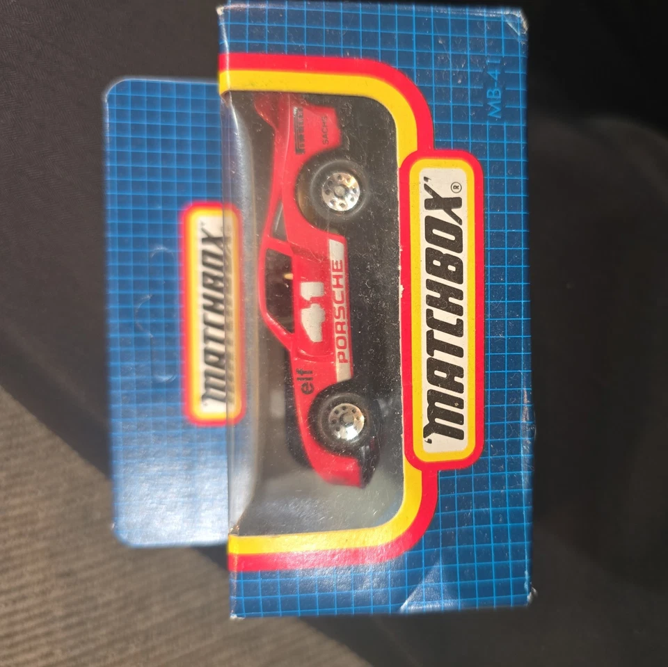 Matchbox Lot of 7 Die Cars Vehicles MB 16 MB 17 MB 41 MB 50 plus more! - Image 2 of 4