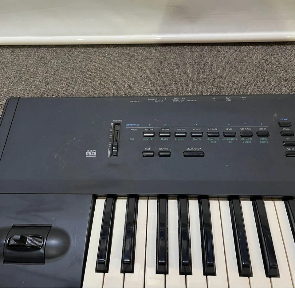 KORG X3 Synthesizer Music Workstation Used Wroking - Image 4 of 4