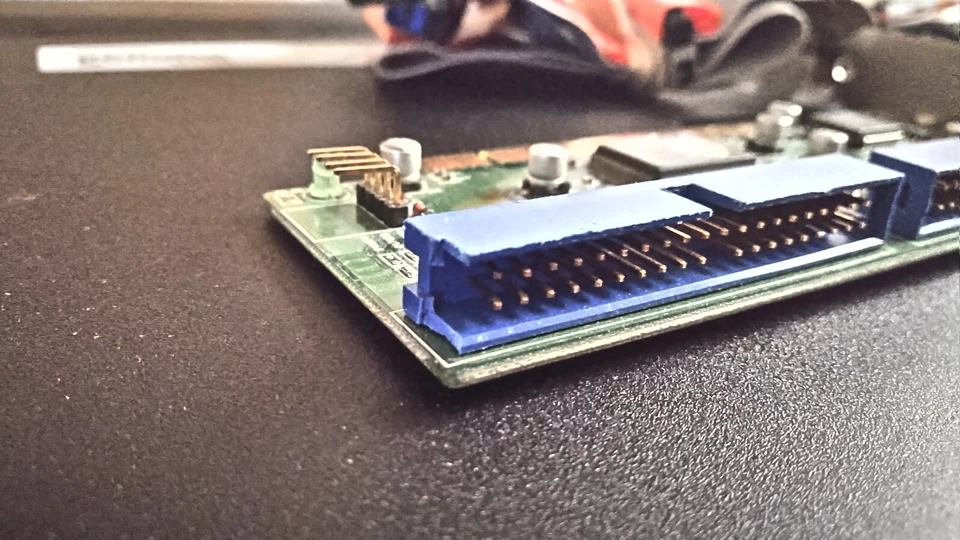 {SIIG} [SC-PE4B12] 32-Bit PCI IDE High-Speed Dual Channel Host Controller - Image 3 of 4