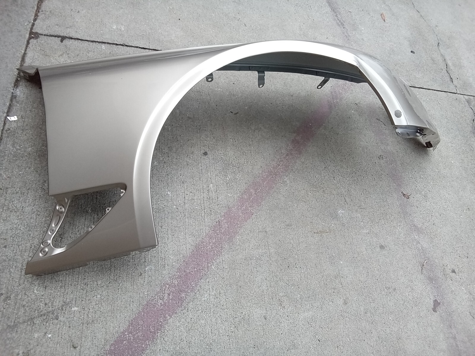 19-23 BENTLEY CONTINENTAL GT PASSENGER  SIDE FENDER  OEM (78) 3SD805626