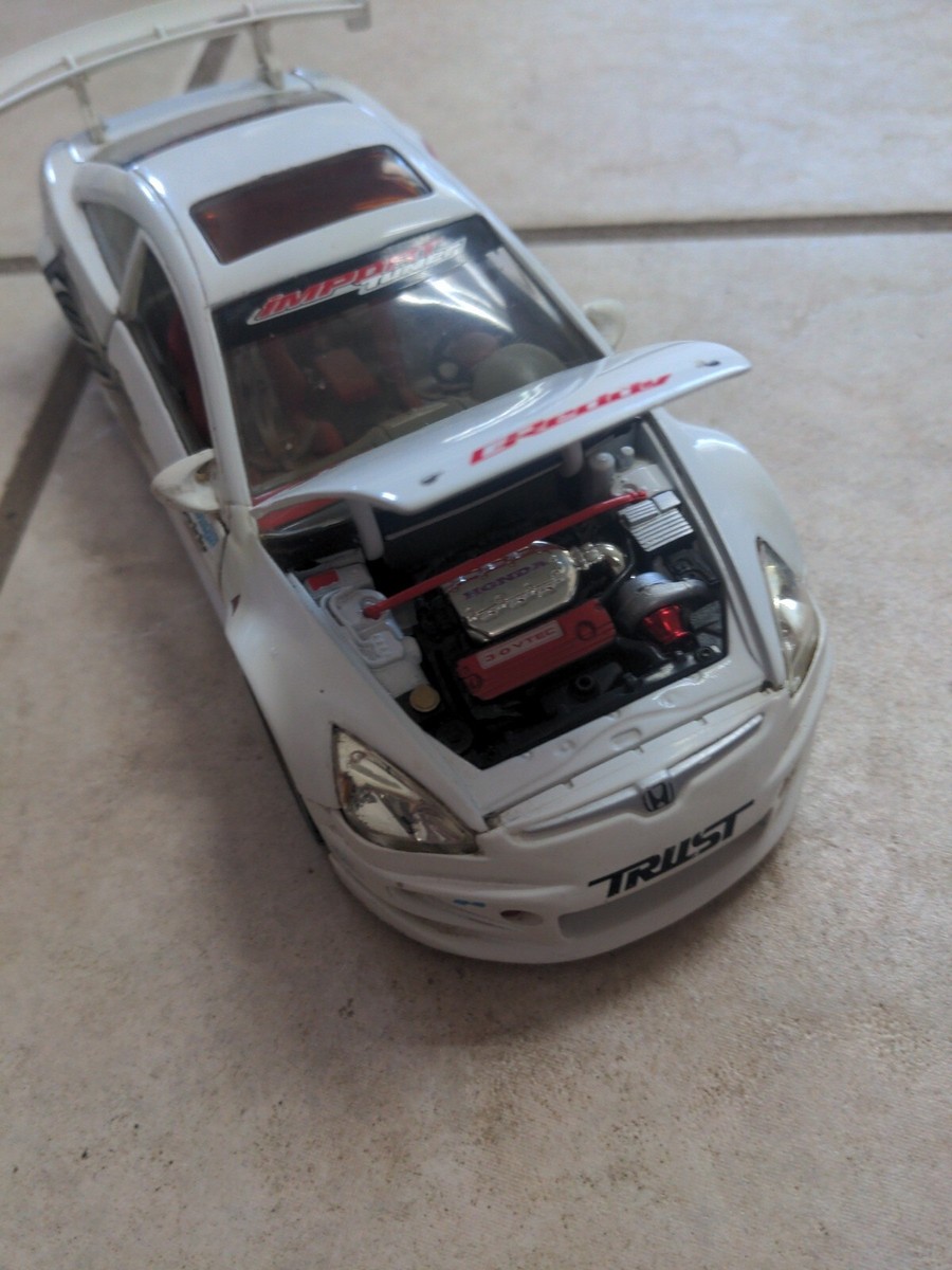 Muscle Machines 2004 Honda Accord Street Tuners 1:24 White