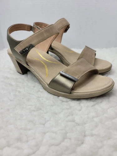 Sandales femme Naot Intact pointure 9 bretelles cuir réglables talon confort beige