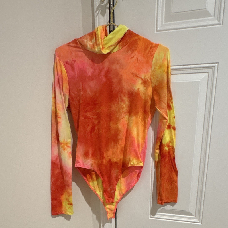 Tie-Dye Long Sleeve Mock Neck Bodysuit One Piece Women’s Size M Orange Pink