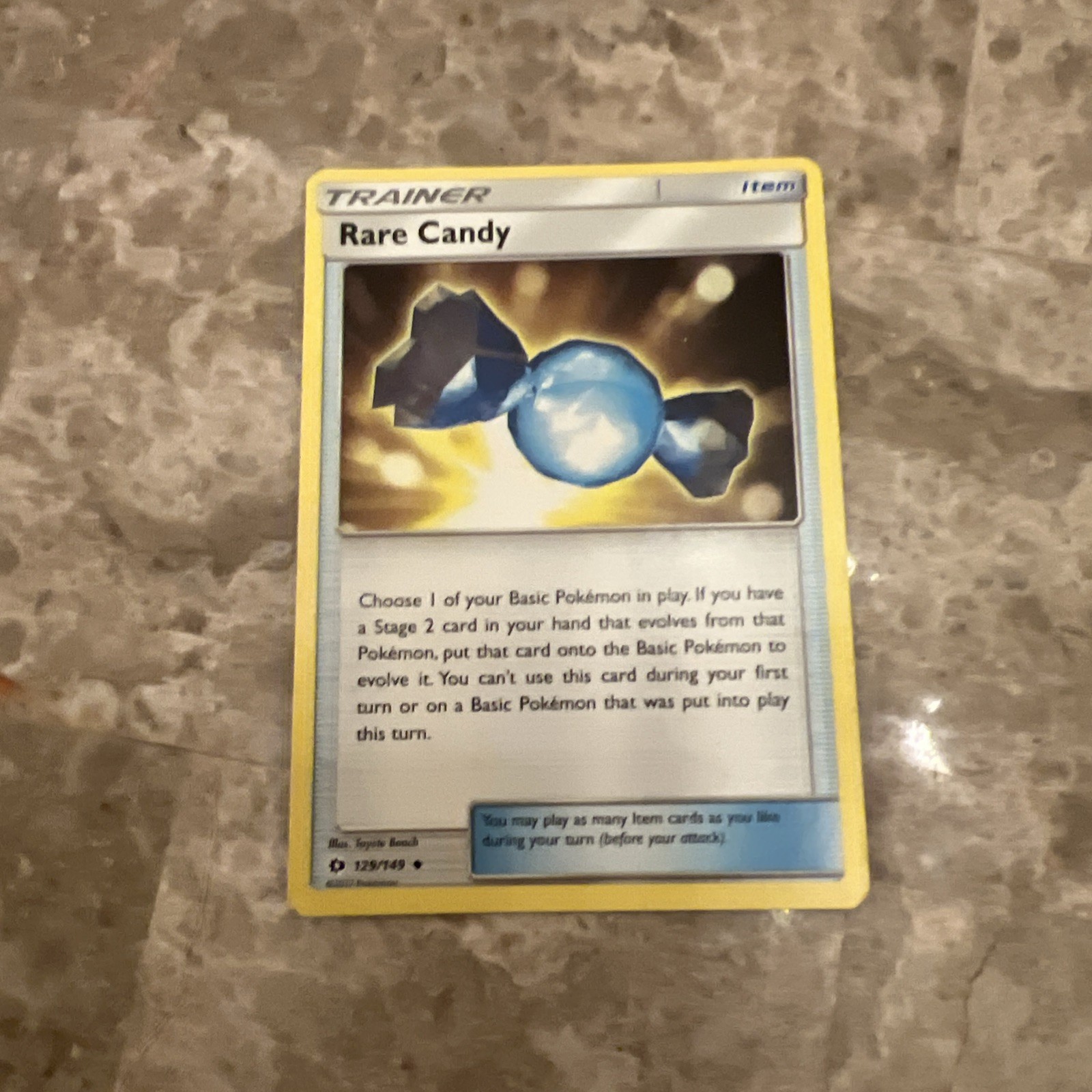 Rare Candy 129/149 Pokemon Sun & Moon Base Set