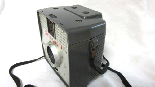 VINTAGE EARLY 1960s IMPERIAL SATELLITE II CAMERA READ! - Picture 4 of 5