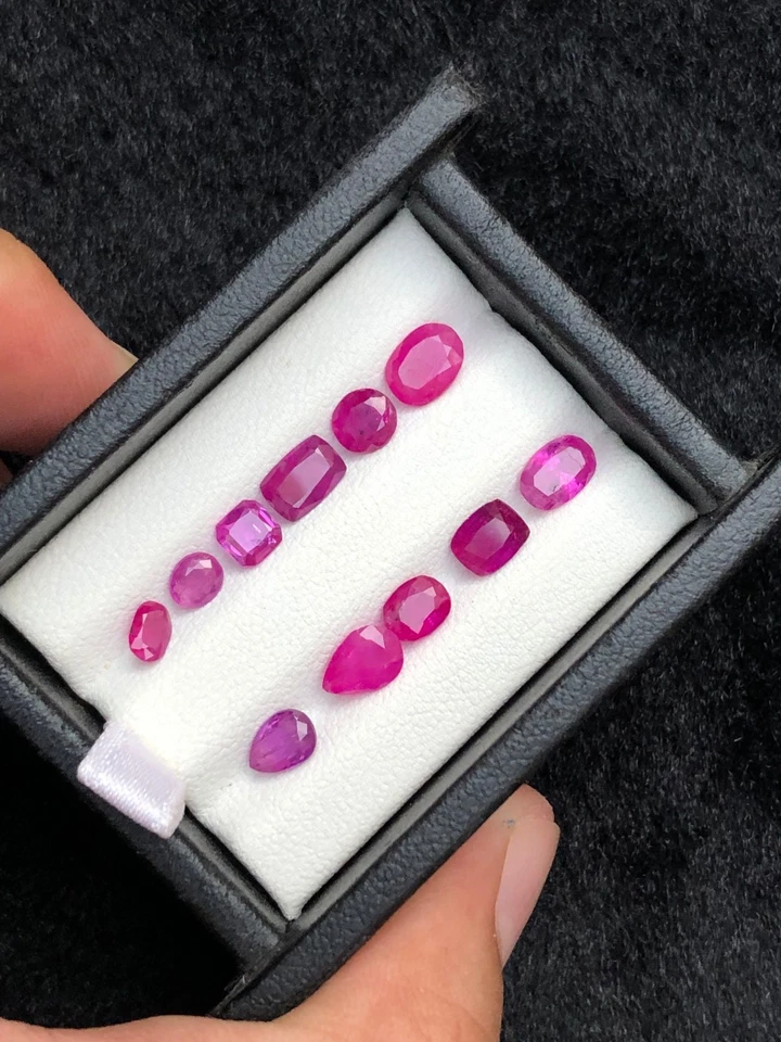 7 Carats Natural Ruby Loose Gemstone From Afghanistan - Image 2 of 4