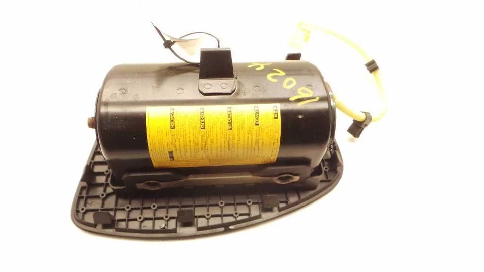 00-05 TOYOTA CELICA GT-S DASHBOARD PASSENGER SIDE AIRBAG  Foto 3 de 4